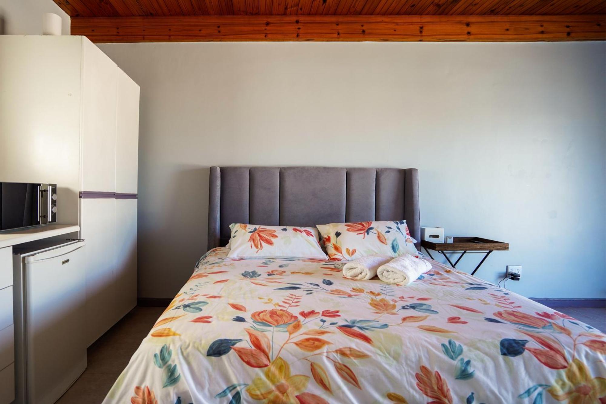 Ocean Vibes Hotel Fokváros Kültér fotó